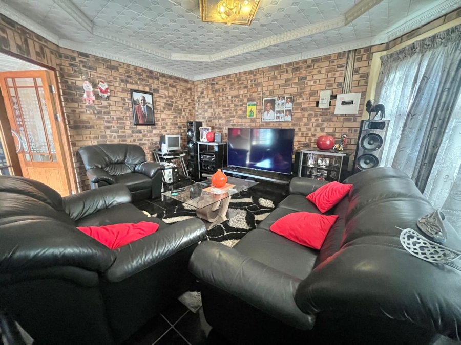 3 Bedroom Property for Sale in Grasslands Free State